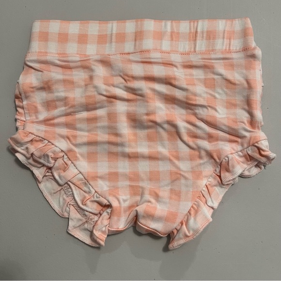 🌸NWT Posh Peanut Erin Short Sleeve Peplum Top & Bloomer Set size 3-6 months - Picture 7 of 11